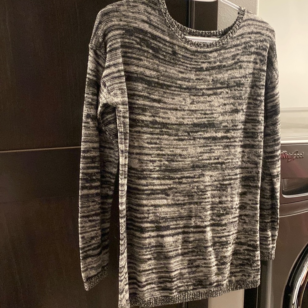 Old Navy maternity top